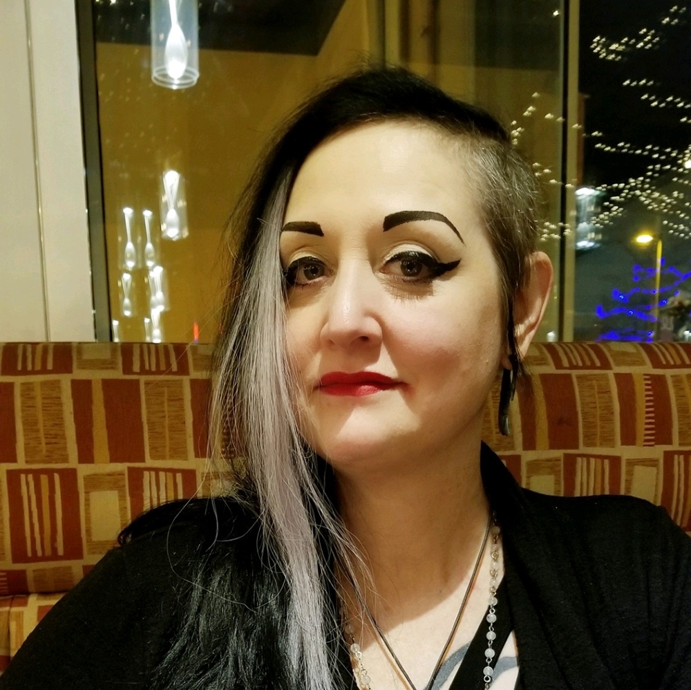 Meet your Posher, Kara